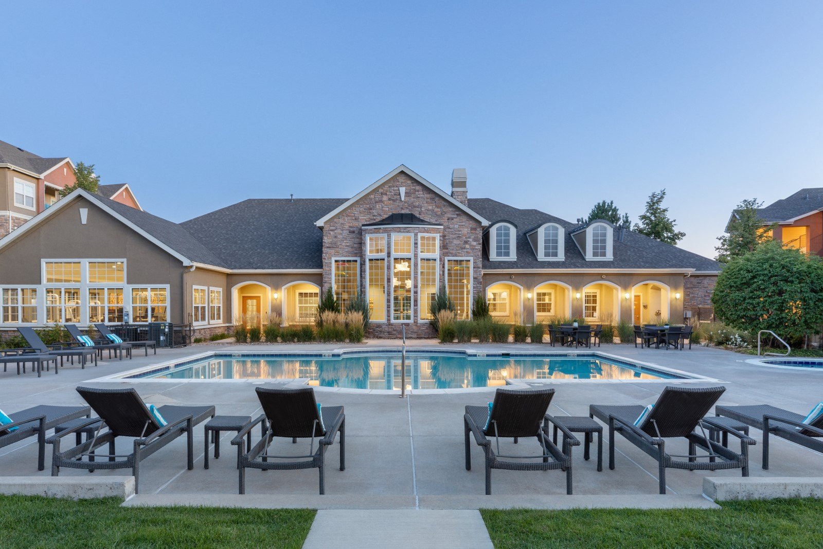 The Grove at Cherry Creek Park Apartments in Centennial, CO